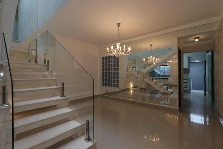 Casa à venda com 210m², 3 quartos e 4 vagasSala