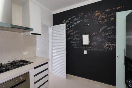 Casa à venda com 210m², 3 quartos e 4 vagasCozinha