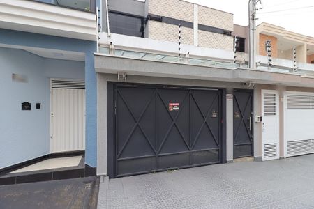 Casa à venda com 210m², 3 quartos e 4 vagasFachada