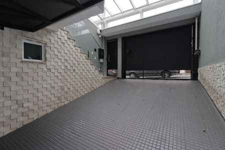 Casa à venda com 210m², 3 quartos e 4 vagasGaragem