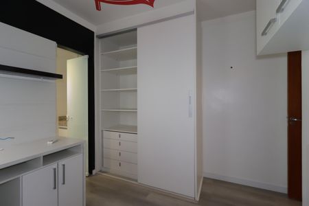 Casa à venda com 210m², 3 quartos e 4 vagasSuíte 3