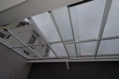 Casa à venda com 210m², 3 quartos e 4 vagasDeck - Teto Retrátil