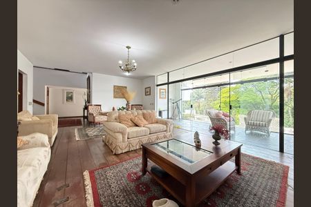 Casa à venda com 400m², 4 quartos e 4 vagas