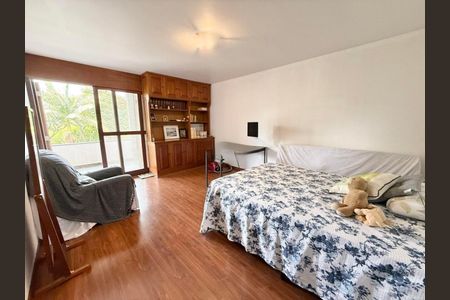 Casa à venda com 400m², 4 quartos e 4 vagas