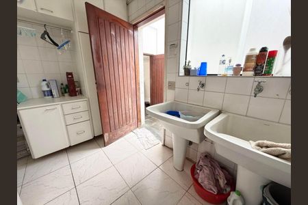 Casa à venda com 400m², 4 quartos e 4 vagas