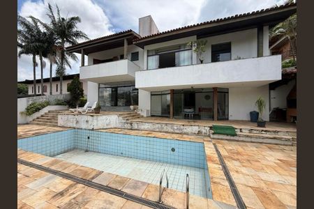 Casa à venda com 400m², 4 quartos e 4 vagas
