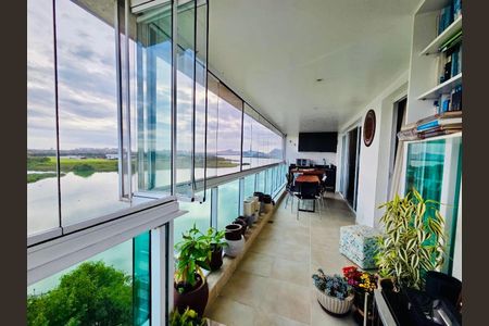 Apartamento à venda com 150m², 4 quartos e 2 vagas