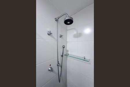 Studio para alugar com 31m², 1 quarto e sem vaga Studio para alugar com 31m², 1 quarto e sem vagaBanheiro