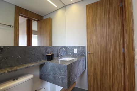 Banheiro da Suíte de apartamento para alugar com 1 quarto, 36m² em Indianópolis, São Paulo