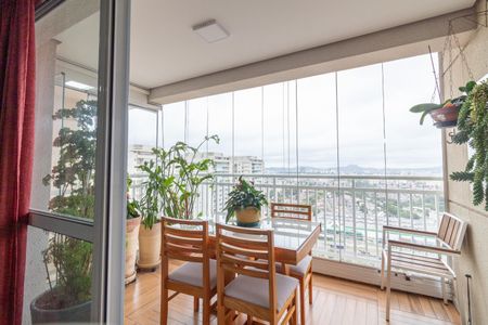 Varanda de apartamento para alugar com 2 quartos, 104m² em Jardim Arpoador, São Paulo