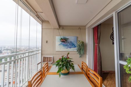 Apartamento para alugar com 104m², 2 quartos e 2 vagasVaranda