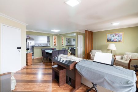 Apartamento para alugar com 104m², 2 quartos e 2 vagasSala