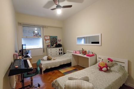 Apartamento à venda com 150m², 3 quartos e 1 vaga Apartamento à venda com 150m², 3 quartos e 1 vagaQuarto 2