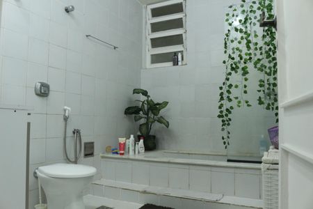 Apartamento à venda com 150m², 3 quartos e 1 vagaBanheiro da Suíte