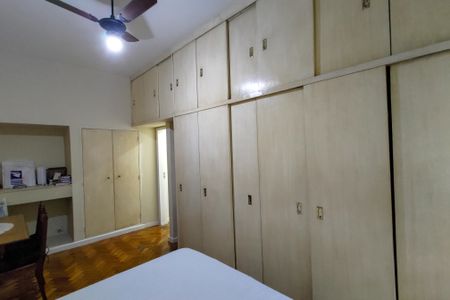 Apartamento à venda com 150m², 3 quartos e 1 vaga Apartamento à venda com 150m², 3 quartos e 1 vagaSuíte