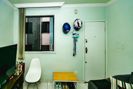 Apartamento à venda com 2 quartos, 49m² em São João Batista, Belo Horizonte