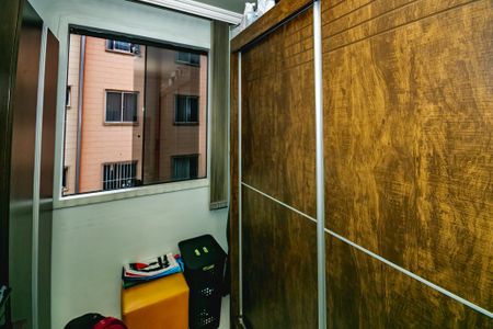 Apartamento à venda com 2 quartos, 49m² em São João Batista, Belo Horizonte