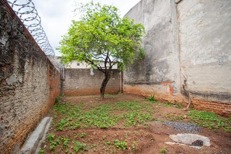 Casa para alugar com 71m², 1 quarto e 2 vagasQuintal 
