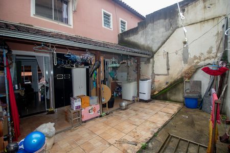 Casa de condomínio à venda com 120m², 2 quartos e 2 vagas Casa de condomínio à venda com 120m², 2 quartos e 2 vagasQuintal