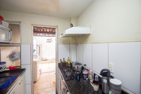 Casa de condomínio à venda com 120m², 2 quartos e 2 vagas Casa de condomínio à venda com 120m², 2 quartos e 2 vagasCozinha e Área de Serviço