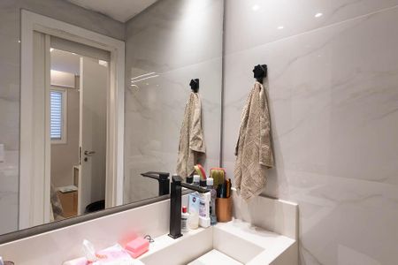 Apartamento à venda com 116m², 3 quartos e 3 vagasBanheiro da Suíte