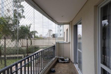 Apartamento à venda com 116m², 3 quartos e 3 vagasVaranda 