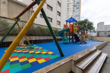 Apartamento à venda com 116m², 3 quartos e 3 vagasÁrea comum - Playground