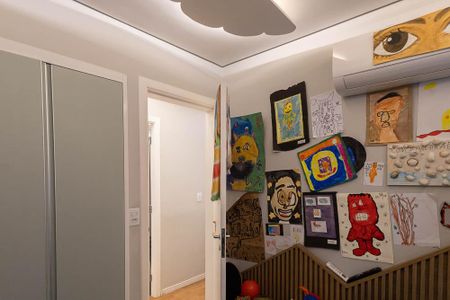 Apartamento à venda com 116m², 3 quartos e 3 vagasQuarto 2