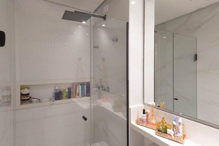 Apartamento à venda com 116m², 3 quartos e 3 vagasBanheiro da Suíte