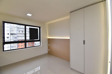 Studio de kitnet/studio para alugar com 1 quarto, 30m² em Centro, Curitiba