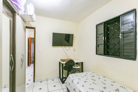 Casa para alugar com 40m², 2 quartos e sem vagaSuíte