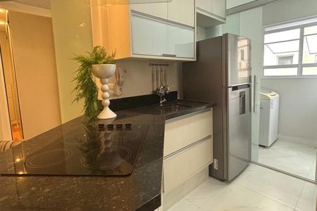 Apartamento à venda com 56m², 2 quartos e 1 vagaCozinha 