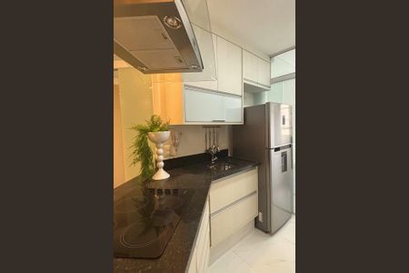 Apartamento à venda com 56m², 2 quartos e 1 vagaCozinha 