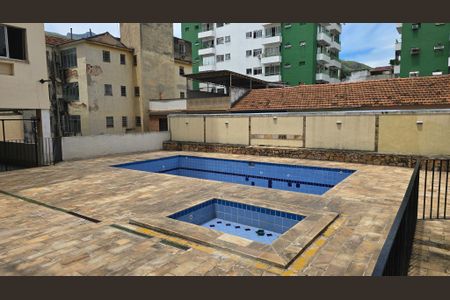 Apartamento para alugar com 65m², 2 quartos e 1 vaga Apartamento para alugar com 65m², 2 quartos e 1 vagaÁrea comum - Piscina