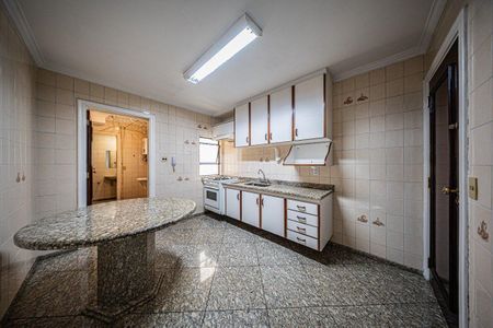 Apartamento à venda com 105m², 3 quartos e 1 vaga