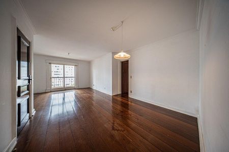 Apartamento à venda com 105m², 3 quartos e 1 vaga