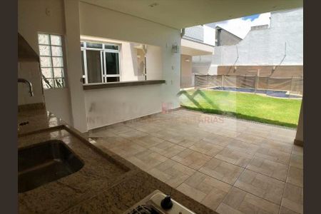 Casa à venda com 850m², 6 quartos e 8 vagas