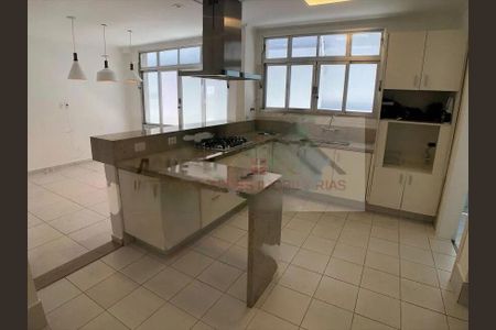 Casa à venda com 850m², 6 quartos e 8 vagas