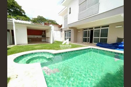 Casa à venda com 850m², 6 quartos e 8 vagas