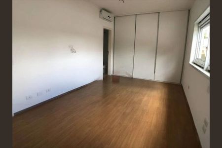 Casa à venda com 850m², 6 quartos e 8 vagas