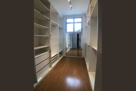 Casa à venda com 850m², 6 quartos e 8 vagas