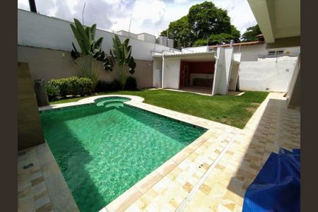 Casa à venda com 850m², 6 quartos e 8 vagas