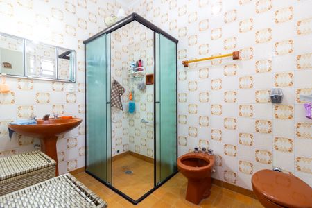 Casa à venda com 178m², 3 quartos e 2 vagas Casa à venda com 178m², 3 quartos e 2 vagasBanheiro da Suíte