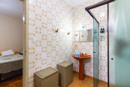 Casa à venda com 178m², 3 quartos e 2 vagas Casa à venda com 178m², 3 quartos e 2 vagasBanheiro da Suíte