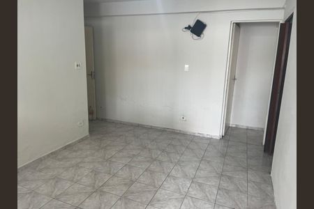 Casa à venda com 115m², 3 quartos e 2 vagas Casa à venda com 115m², 3 quartos e 2 vagasSala
