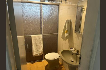 Casa à venda com 115m², 3 quartos e 2 vagas Casa à venda com 115m², 3 quartos e 2 vagasBanheiro