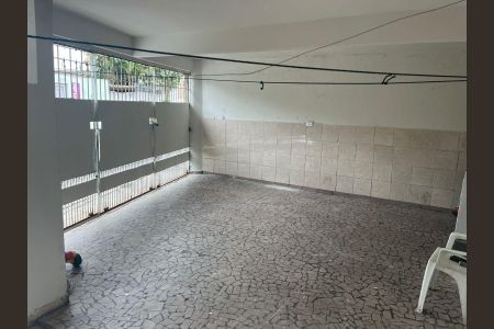 Casa à venda com 115m², 3 quartos e 2 vagas Casa à venda com 115m², 3 quartos e 2 vagasGaragem