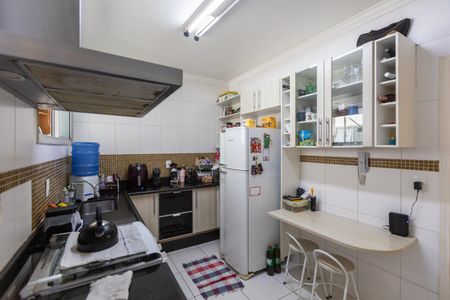 Cozinha de apartamento à venda com 3 quartos, 92m² em Centro, Campinas