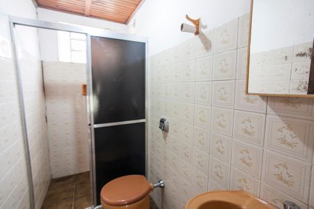 Casa para alugar com 240m², 5 quartos e 4 vagasBanheiro de Serviço