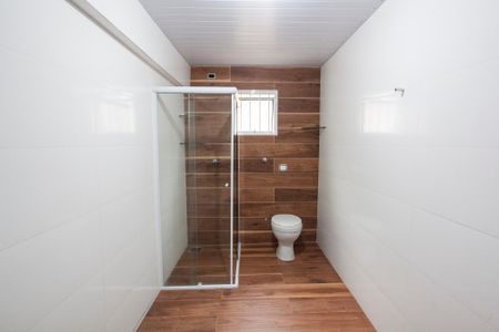 Casa para alugar com 240m², 5 quartos e 4 vagasBanheiro da Suite 2